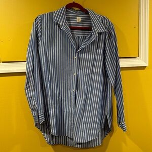 GAP loose oversize women’s button down shirt blue white stripes M classic